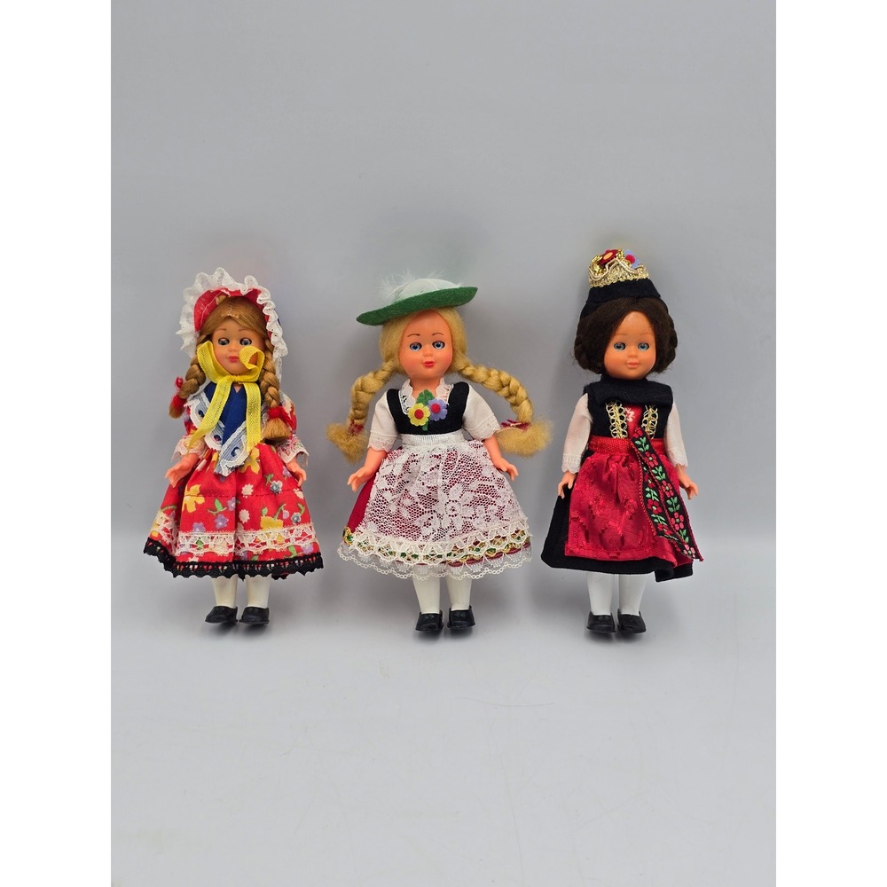 Vintage European Folk Costume Souvenir Dolls Set of 3 7" Multicolor Sleep Eye